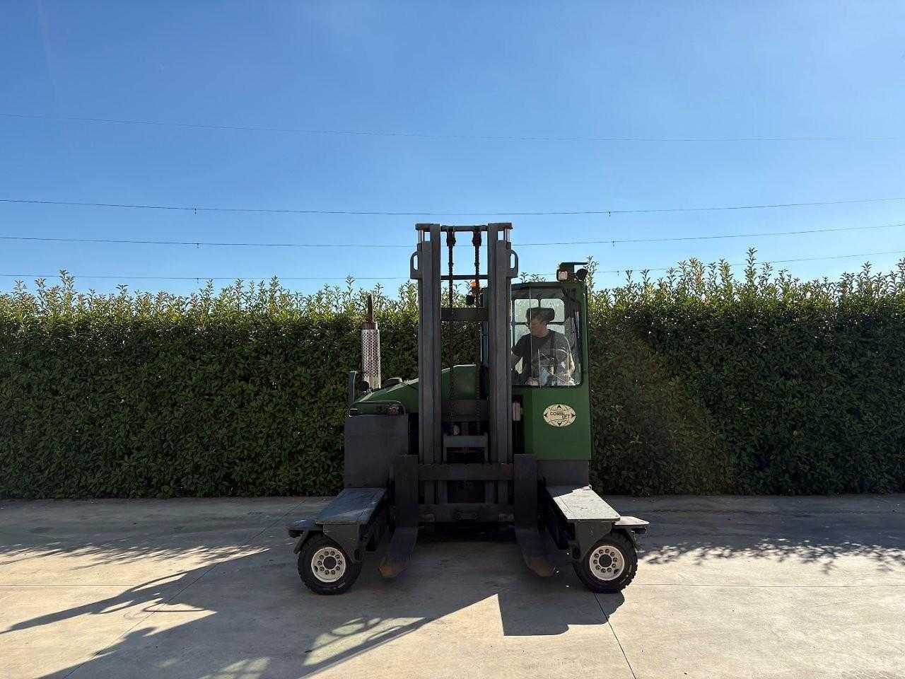 Gabelstapler gebraucht COMBILIFT C4000 DIESEL VIERWEGESTAPLER (13070427)