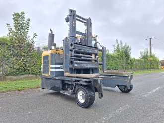 Gabelstapler gebraucht COMBILIFT C8000-15 GAS VIERWEGESTAPLER (12905841)