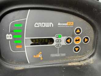 Gabelstapler gebraucht CROWN DT 3040 Baujahr 2015/ Stunden 5778 Akku 2022 ELEKTRO HOCHHUBWAGENDEICHSEL (13071051)