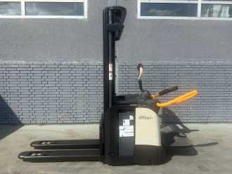 Gabelstapler gebraucht CROWN ETi 4000 Baujahr 2016/ Akku 2023 Triplexmast Initialhub ELEKTRO HOCHHUBWAGENDEICHSEL (13041912)