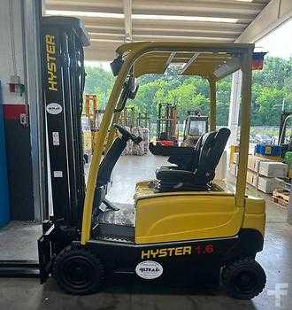 Gabelstapler gebraucht HYSTER J1.60XNT ELEKTRO VIERRADFRONTSTAPLER (12949752) backdrop