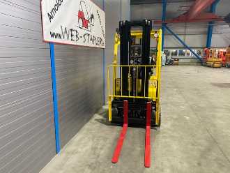 Gabelstapler gebraucht HYSTER J1.8XNT MWB ELEKTRO DREIRADFRONTSTAPLER (13058044)