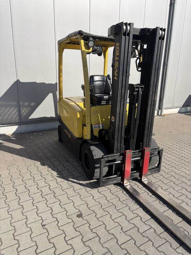 Gabelstapler gebraucht HYSTER J2.5XN ELEKTRO VIERRADFRONTSTAPLER (13068242)