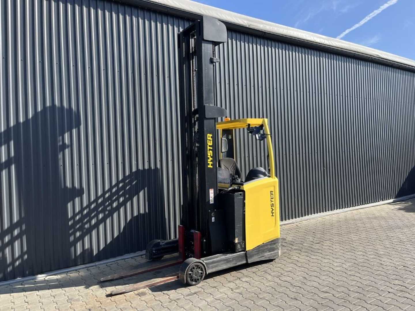 Gabelstapler gebraucht HYSTER R1.4 ELEKTRO SCHUBMASTSTAPLER (13068293)