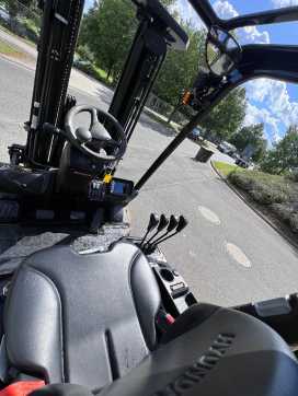 Gabelstapler gebraucht HYUNDAI 30D-9V DIESEL VIERRADFRONTSTAPLER (13024600)