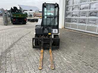 Gabelstapler gebraucht JCB TLT 30D Teletruck 2WD / nur 1.948h! DIESEL VIERRADFRONTSTAPLER (13047714)