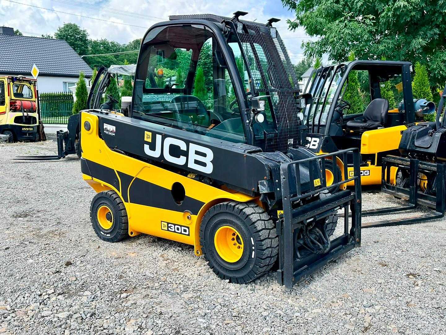 Gabelstapler gebraucht JCB Teletruk TLT30D DIESEL TELESKOPARMSTAPLER (13071171)