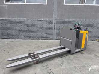 Gabelstapler gebraucht JUNGHEINRICH ECE 225 Baujahr 2021 / Stunden 2819 /TOP CONDITION ELEKTRO NIEDERHUBKOMMISSIONIERER (13074913)