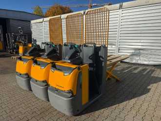 Gabelstapler gebraucht JUNGHEINRICH ECE 310 HP Baujahr 2019 / 3x Vorhanden ELEKTRO NIEDERHUBKOMMISSIONIERER (13076485) backdrop