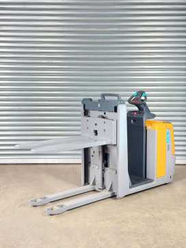 Gabelstapler gebraucht JUNGHEINRICH ECE 310HP ECE 310HP - Service Neu - nur 3.716 Std. - Bj.2019 ELEKTRO HOCHHUBKOMMISSIONIERER (13005813)