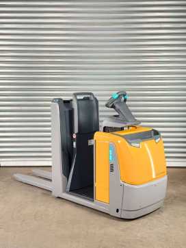 Gabelstapler gebraucht JUNGHEINRICH ECE 310HP ECE 310HP - Service Neu - nur 3.716 Std. - Bj.2019 ELEKTRO HOCHHUBKOMMISSIONIERER (13005813)