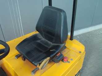 Gabelstapler gebraucht JUNGHEINRICH EFG 1.5 DH ELEKTRO DREIRADFRONTSTAPLER (13069026)
