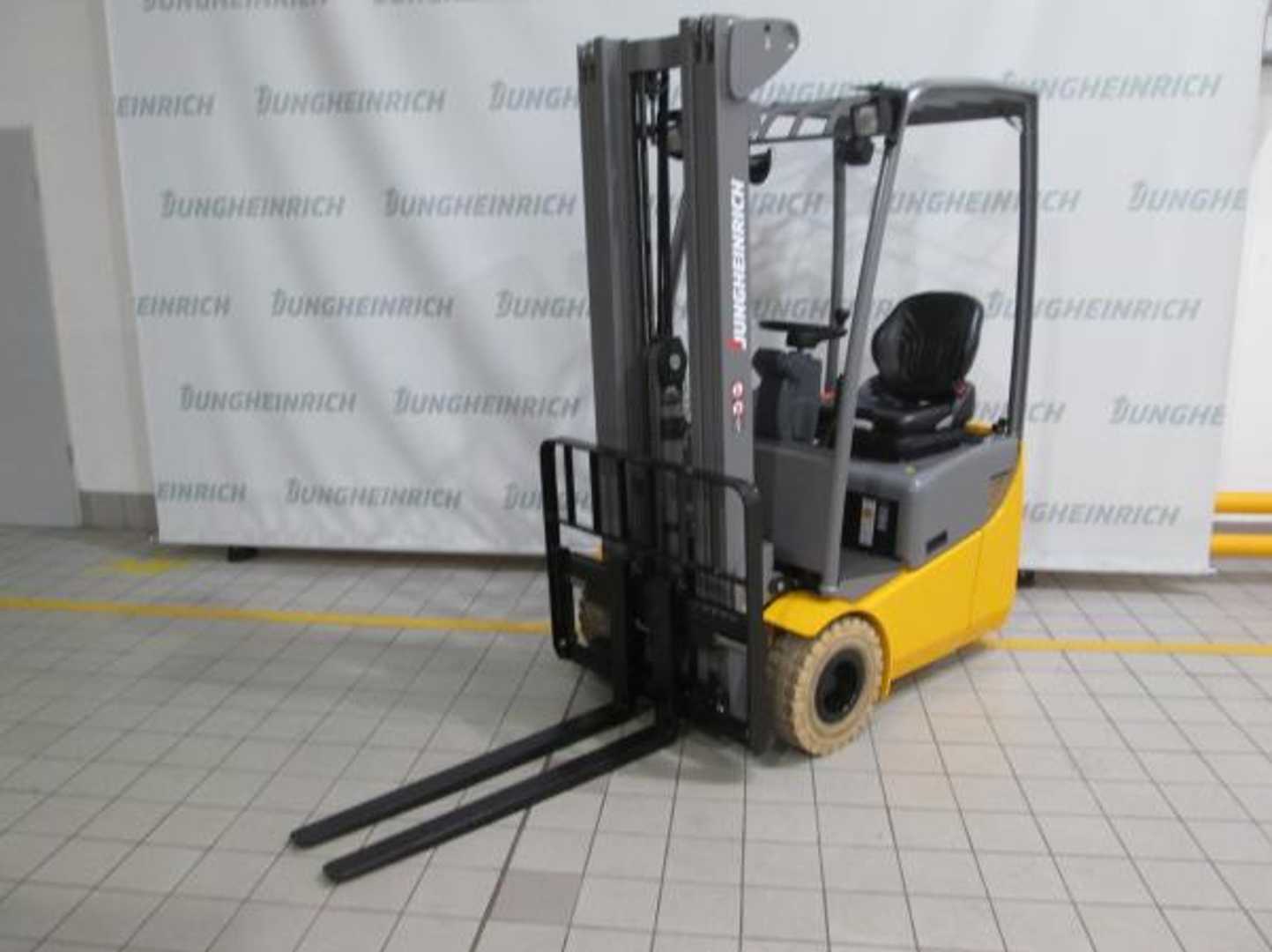 Gabelstapler gebraucht JUNGHEINRICH EFG 110k SP GE 115-500 DZ ELEKTRO DREIRADFRONTSTAPLER (13026594)