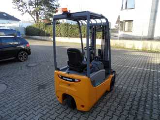 Gabelstapler gebraucht JUNGHEINRICH EFG 115 - Triplex - NEUE Batterie - aufgearbeitet ELEKTRO DREIRADFRONTSTAPLER (13064900)