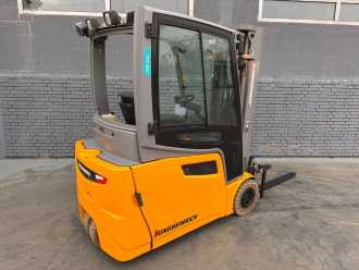Gabelstapler gebraucht JUNGHEINRICH EFG 216 Baujahr 2019 / Stunden 8591 HH 4,64M ELEKTRO DREIRADFRONTSTAPLER (13001990)
