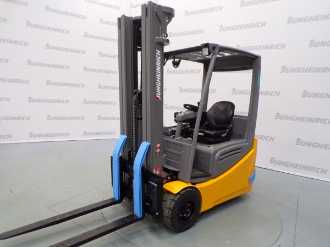 Gabelstapler gebraucht JUNGHEINRICH EFG 218k SP GE 115-500 DZ ELEKTRO VIERRADFRONTSTAPLER (13002105) backdrop