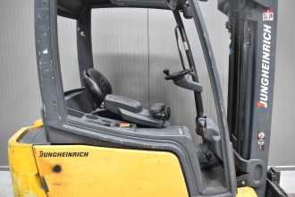 Gabelstapler gebraucht JUNGHEINRICH EFG 320 /53521/ ELEKTRO VIERRADFRONTSTAPLER (12939739)