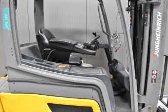 Gabelstapler gebraucht JUNGHEINRICH EFG 320 /58921/ ELEKTRO VIERRADFRONTSTAPLER (13069532)