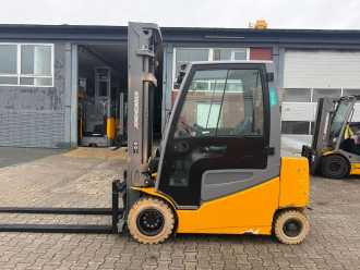 Gabelstapler gebraucht JUNGHEINRICH EFG 430s Baujahr 2017/ Stunden 2676 HH 6000 ELEKTRO VIERRADFRONTSTAPLER (13049724)