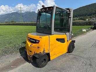 Gabelstapler gebraucht JUNGHEINRICH EFG 540s - 530DZ ELEKTRO VIERRADFRONTSTAPLER (13058891)