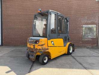 Gabelstapler gebraucht JUNGHEINRICH EFG 550 ELEKTRO VIERRADFRONTSTAPLER (13045759)