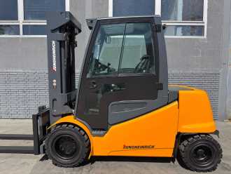 Gabelstapler gebraucht JUNGHEINRICH EFG S 50 Baujahr 2014 Stunden 6515 Akku 2023 ELEKTRO VIERRADFRONTSTAPLER (13061936)