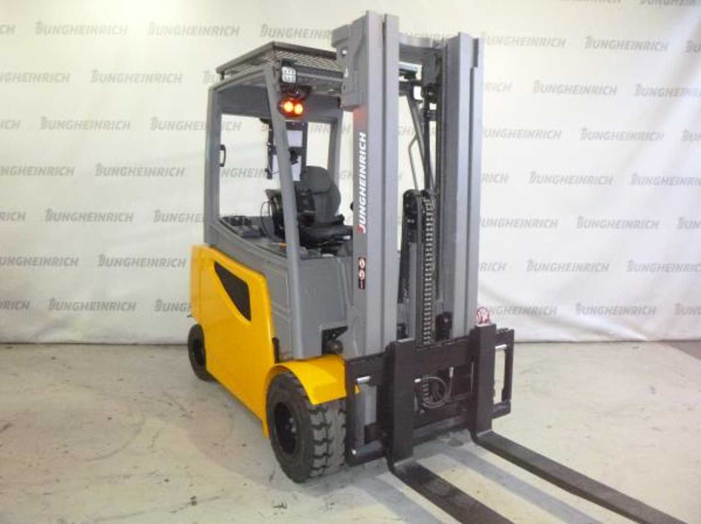 Gabelstapler gebraucht JUNGHEINRICH EFG S30 SP GE 120-500 DZ ELEKTRO VIERRADFRONTSTAPLER (13060892)
