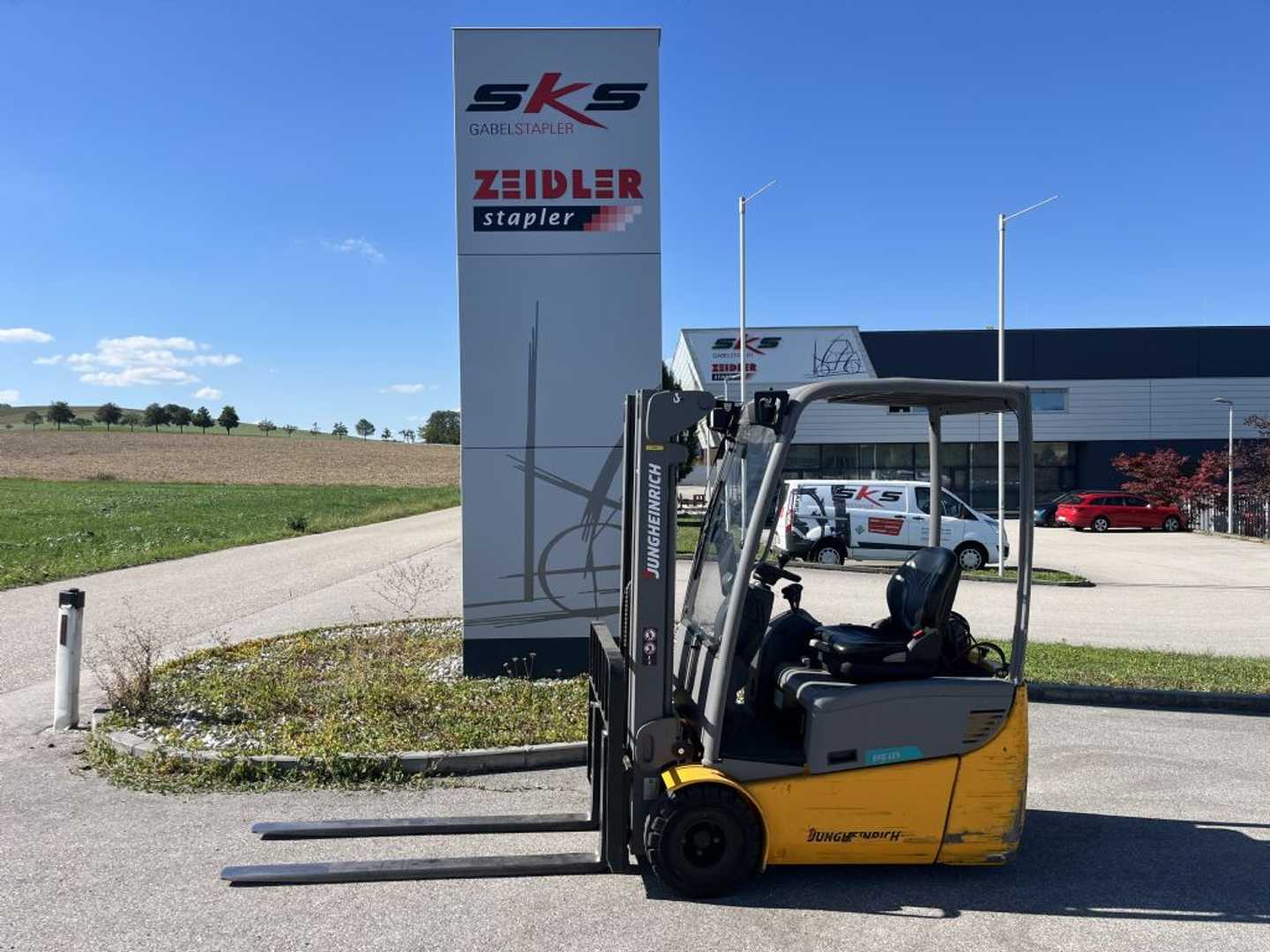 Gabelstapler gebraucht JUNGHEINRICH EFG115 ELEKTRO DREIRADFRONTSTAPLER (13067834)