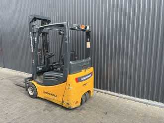 Gabelstapler gebraucht JUNGHEINRICH EFG218k ELEKTRO DREIRADFRONTSTAPLER (13036281)