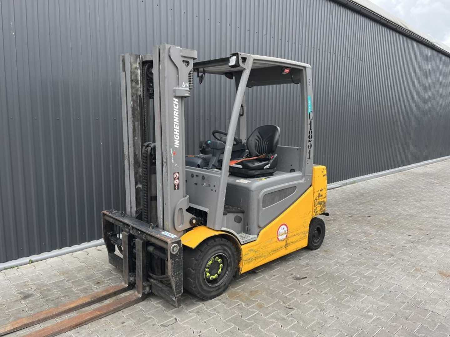 Gabelstapler gebraucht JUNGHEINRICH EFG430 ELEKTRO VIERRADFRONTSTAPLER (12883060)