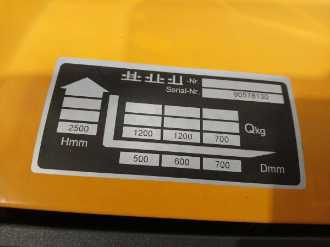 Gabelstapler gebraucht JUNGHEINRICH EJC 112 115 250 ZT ELEKTRO HOCHHUBWAGENDEICHSEL (13070632)