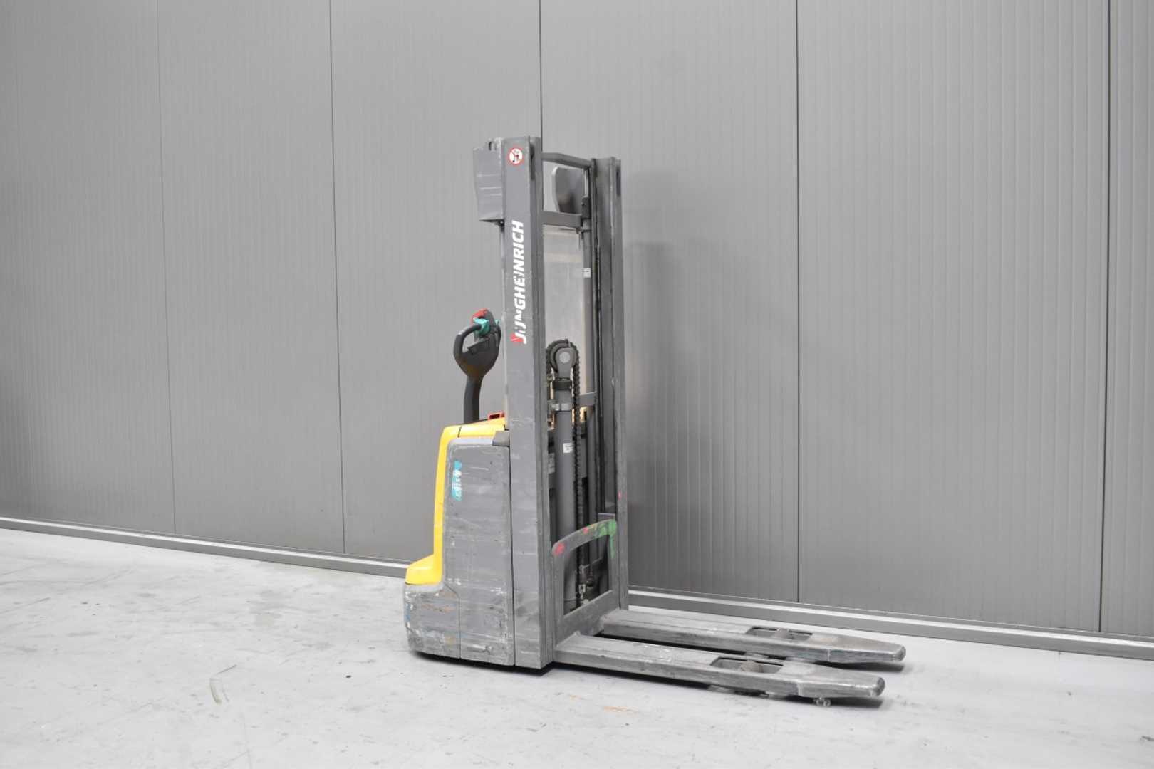 Gabelstapler gebraucht JUNGHEINRICH EJC 112 /58981/ ELEKTRO HOCHHUBKOMMISSIONIERER (13070405)