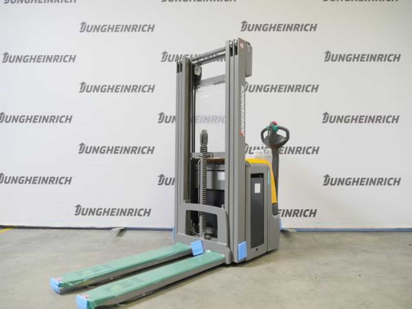 Gabelstapler gebraucht JUNGHEINRICH EJC 212z 115-430 DZ ELEKTRO HOCHHUBWAGENDEICHSEL (13054995)