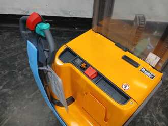 Gabelstapler gebraucht JUNGHEINRICH EJC 214 115 430 DZ ELEKTRO HOCHHUBWAGENDEICHSEL (13046146)