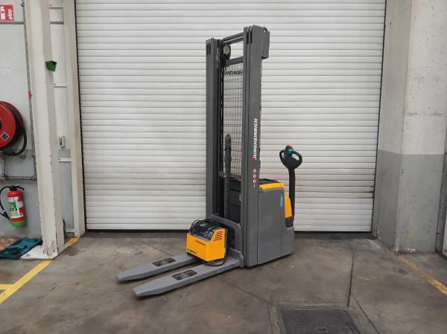 Gabelstapler gebraucht JUNGHEINRICH EJC 214 115 600 DZ ELEKTRO HOCHHUBWAGENDEICHSEL (13072111)