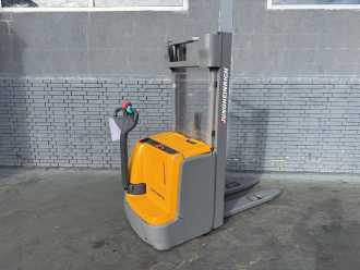 Gabelstapler gebraucht JUNGHEINRICH EJC 214 Baujahr 2015 HH 2900 / Akku 2021 / Freihub ELEKTRO HOCHHUBWAGENDEICHSEL (13075703)