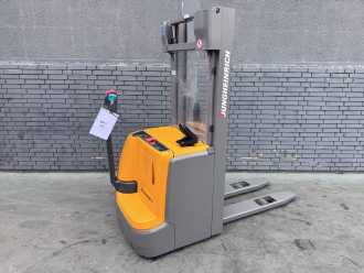 Gabelstapler gebraucht JUNGHEINRICH EJC 214 Baujahr 2018 HH 2900 / Akku 2021 / Freihub ELEKTRO HOCHHUBWAGENDEICHSEL (13074910)