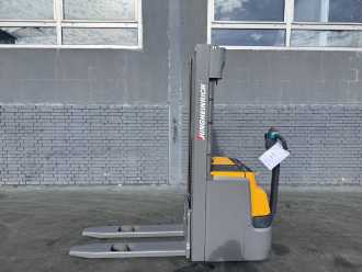 Gabelstapler gebraucht JUNGHEINRICH EJC 214 Baujahr 2019 Stunden 3234 /TRIPLEX 4,69M ELEKTRO HOCHHUBWAGENDEICHSEL (13074927)