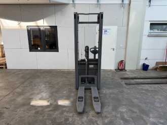 Gabelstapler gebraucht JUNGHEINRICH EJC 216 / nur 63 Std. ELEKTRO HOCHHUBWAGENDEICHSEL (13022827)