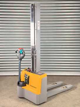 Gabelstapler gebraucht JUNGHEINRICH EJC M10 EJC M10 - 1,9m Hub - 1t - Nur 10 Std. - Neu ELEKTRO HOCHHUBWAGENDEICHSEL (12947233) backdrop