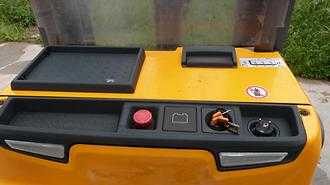 Gabelstapler gebraucht JUNGHEINRICH EJC214 ELEKTRO HOCHHUBWAGENDEICHSEL (12957721)