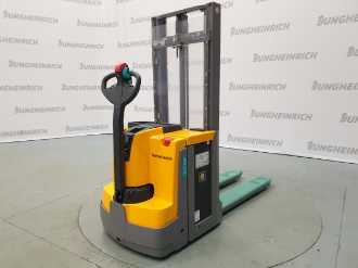 Gabelstapler gebraucht JUNGHEINRICH EJD 220-256ZT ELEKTRO HOCHHUBWAGENDEICHSEL (13075823) backdrop
