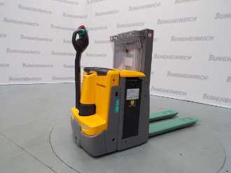 Gabelstapler gebraucht JUNGHEINRICH EJD 222 119-250 DT ELEKTRO HOCHHUBWAGENDEICHSEL (12992536) backdrop
