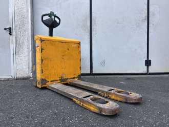 Gabelstapler gebraucht JUNGHEINRICH EJE 116 ELEKTRO NIEDERHUBWAGENDEICHSEL (13051225)