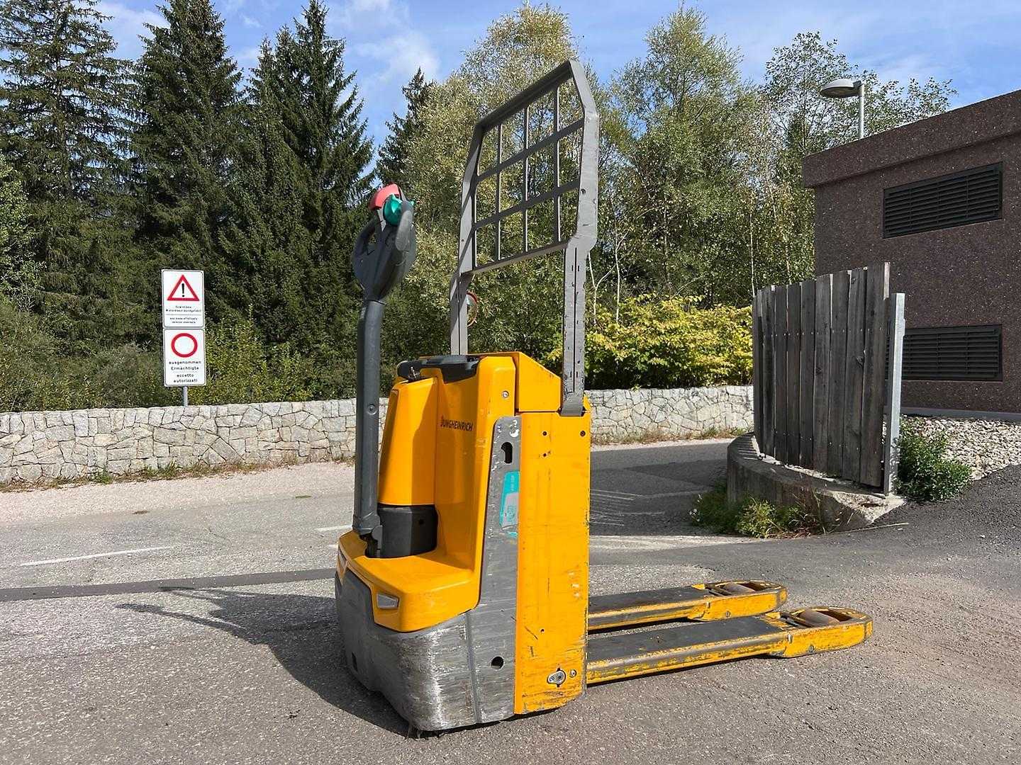 Gabelstapler gebraucht JUNGHEINRICH EJE 116 ELEKTRO NIEDERHUBWAGENDEICHSEL (13069359)