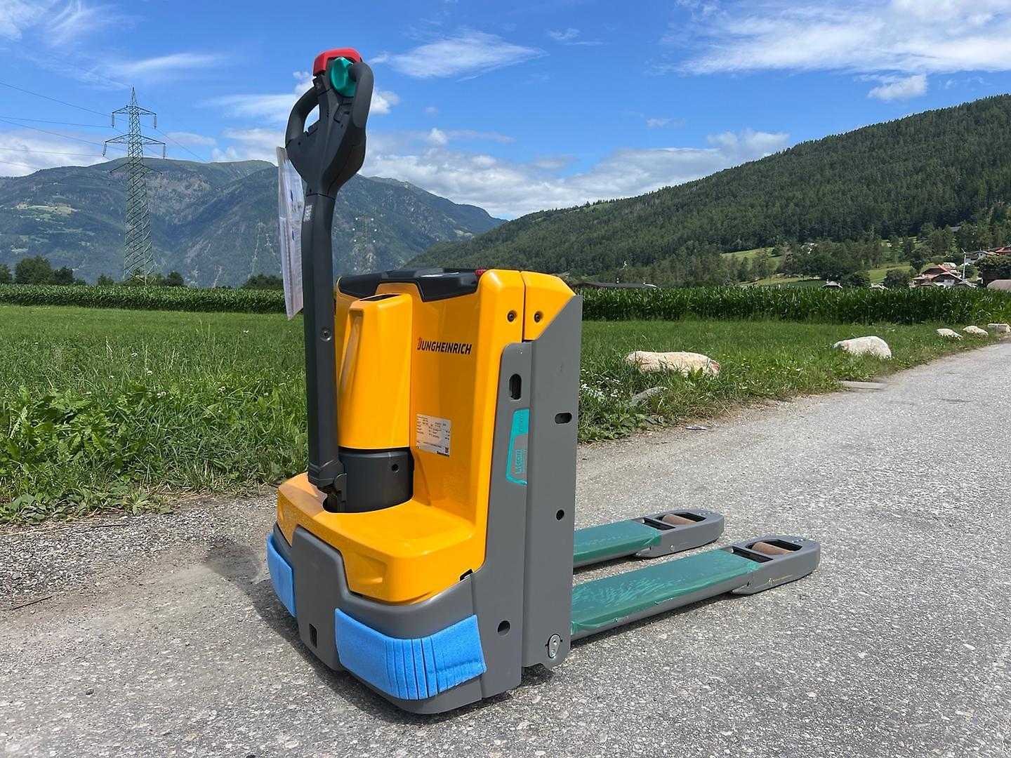Gabelstapler gebraucht JUNGHEINRICH EJE 116i *NEU*NEW* ELEKTRO NIEDERHUBWAGENDEICHSEL (13067268)