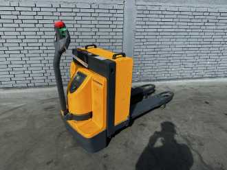 Gabelstapler gebraucht JUNGHEINRICH EJE 220 R Baujahr 2015/ Stunden 2643 / Rampenhub WEITERE NIEDERHUBWAGENDEICHSEL (13000580)
