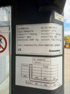 Gabelstapler gebraucht JUNGHEINRICH EKS 210 Baujahr 2012 / HH 3810 / Stunden 82 ELEKTRO HOCHHUBKOMMISSIONIERER (13000294)
