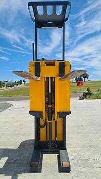 Gabelstapler gebraucht JUNGHEINRICH EKS110Z ELEKTRO HOCHHUBWAGENFAHRERSTAND (12969935)
