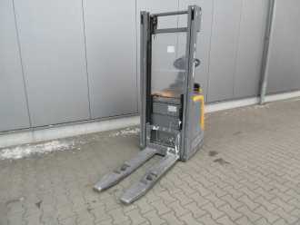 Gabelstapler gebraucht JUNGHEINRICH ERC 214 115-320 ZT ELEKTRO HOCHHUBWAGENDEICHSEL (12818219)